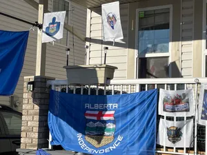 WebcamCoversNow.com - Rectangle Flag