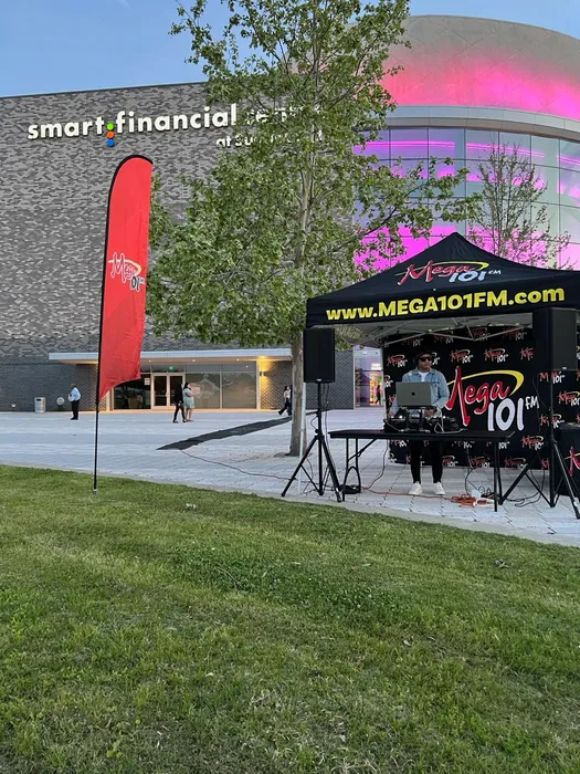 WebcamCoversNow.com - Concave Flag