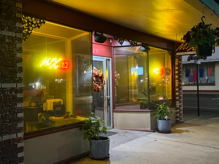 WebcamCoversNow.com - Artwork Neon Sign