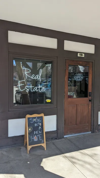 WebcamCoversNow.com - Custom Neon Sign