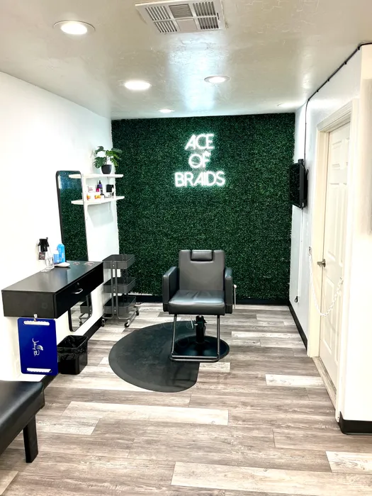 WebcamCoversNow.com - Custom Neon Sign