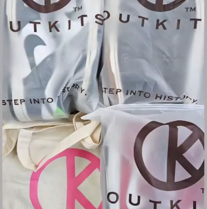 WebcamCoversNow.com - Zipper Frosted Bag