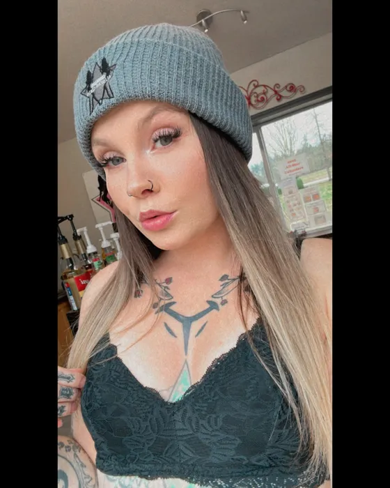 WebcamCoversNow.com - Aesthetic Acrylic Beanies