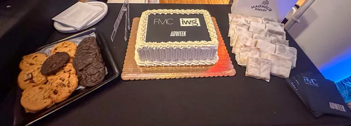 WebcamCoversNow.com - Custom Foil Stamped Beverage Napkin