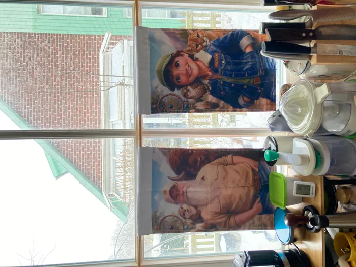 WebcamCoversNow.com - Garden Flag