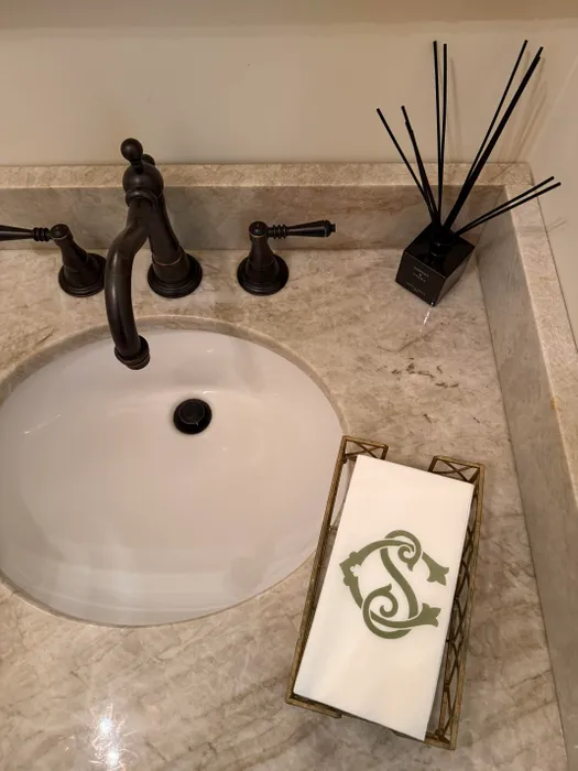 WebcamCoversNow.com - Custom Linen Guest Towel Napkin